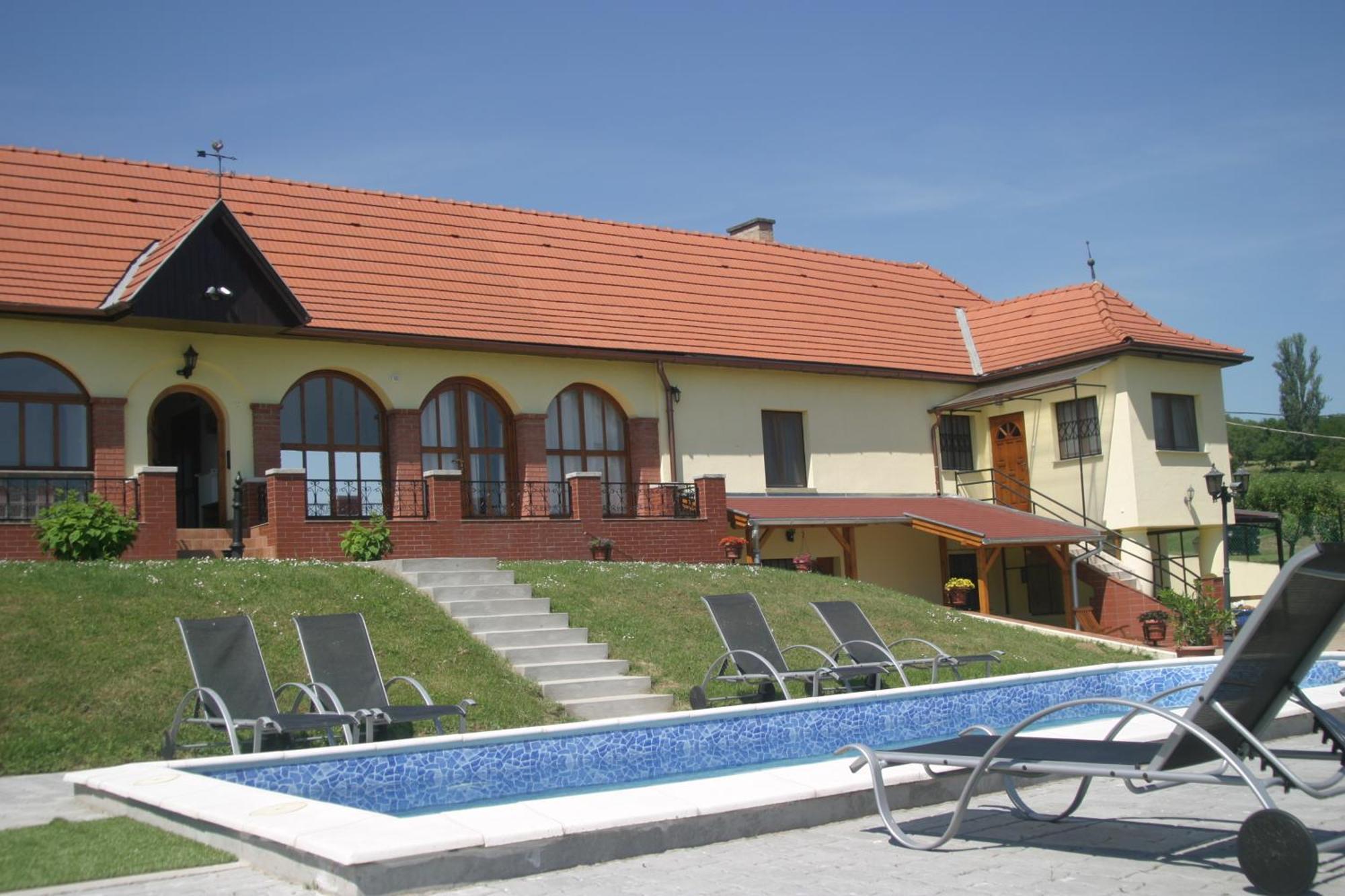 Villa Teleki المظهر الخارجي الصورة