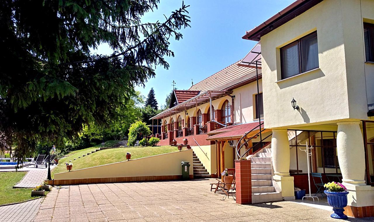 Villa Teleki المظهر الخارجي الصورة